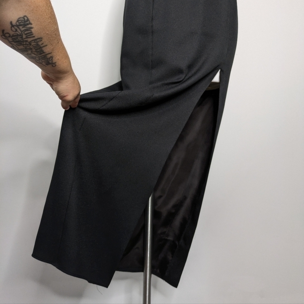 Vintage black white gathered satin off the shoulder evening gown M/L - Picture 6 of 10